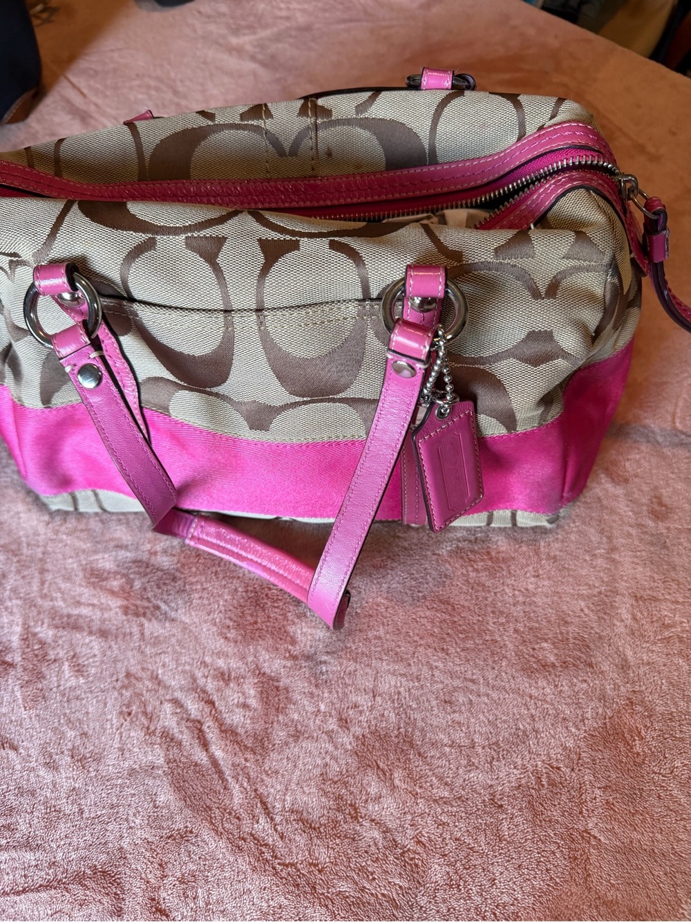 Coach Beige Signature Satchel with Pink Trim - Picture 2 of 6